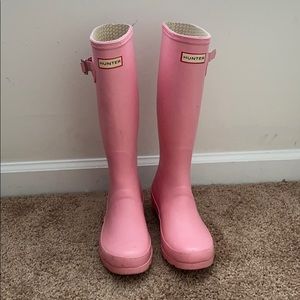 Pink hunter boots